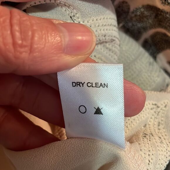 ASTR Peach & Silver Sequin Tank Top - Picture 6 of 6